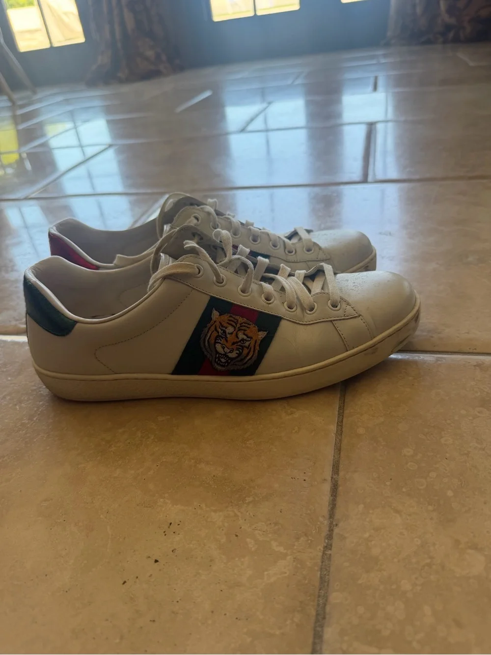 Gucci White Leather Sneakers with Red Heel and Green-Red Stripe Tiger Patch